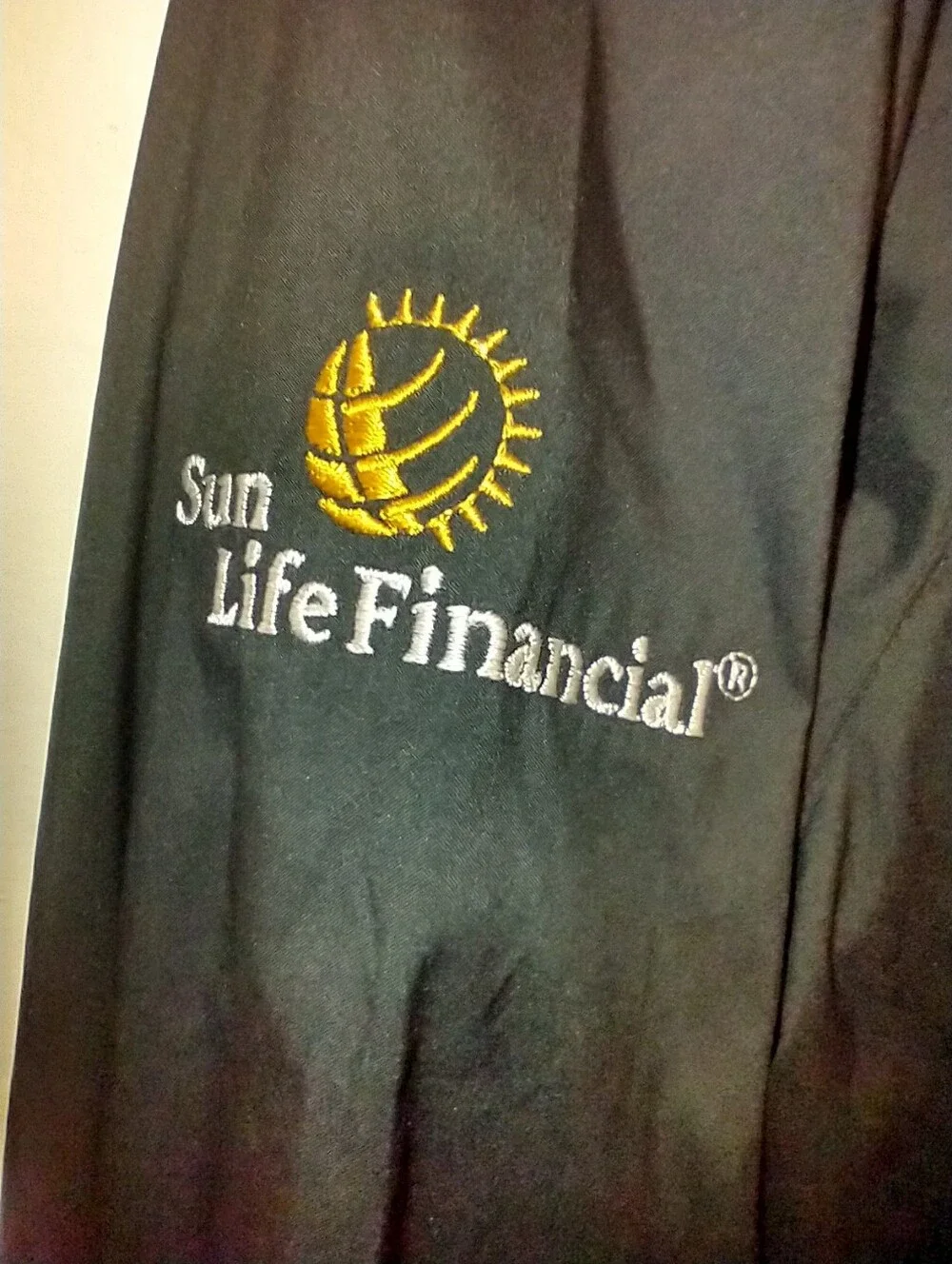 Adidas Golf Climaproof 1/4 Zip Pullover Men's sz Medium Sun Life Financial Logo.